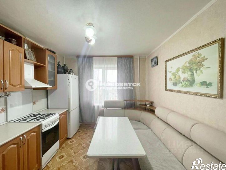 3-комн квартира проспект Строителей, 13,  д. 13