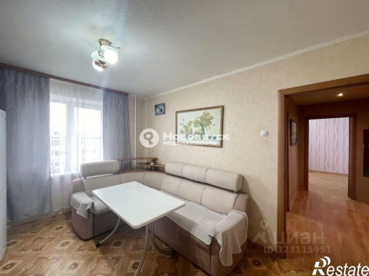 3-комн квартира проспект Строителей, 13,  д. 13