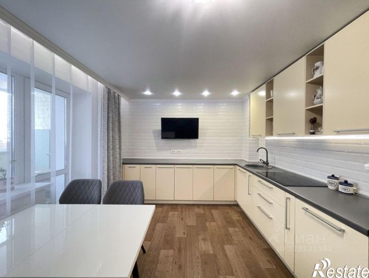 3-комн квартира Парковая улица, 3,  д. 3