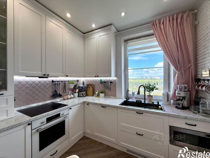 3-комн квартира ул Мостовицкая, 12,  д. 12