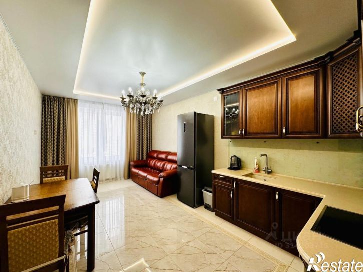 4-комн квартира ул Ивана Попова, 97,  д. 97