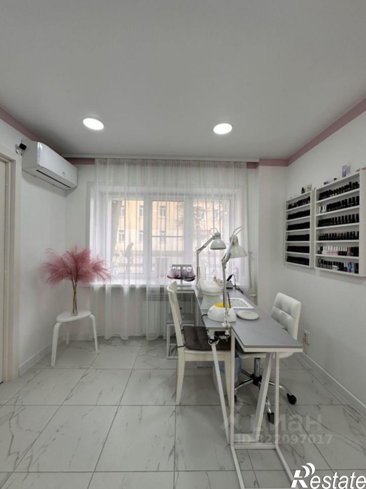 Помещение свободного назначения улица Труда, 74,  д. 74