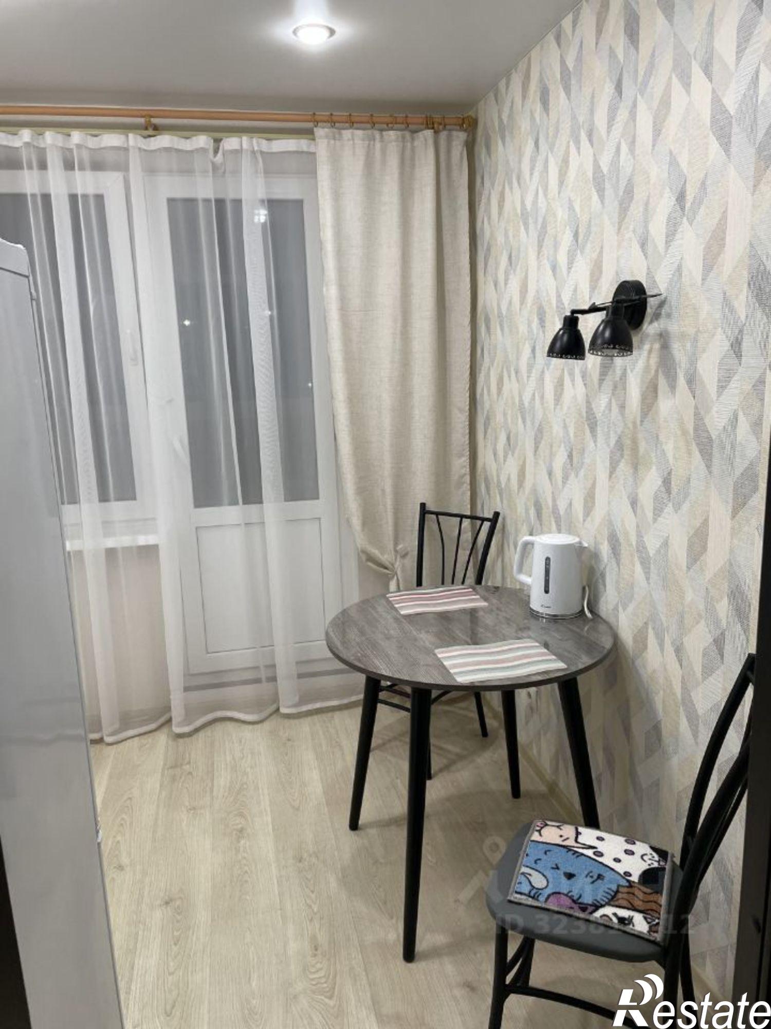 Сдать квартиру за 32 000 рублей на ул Ивана Попова, 56 1