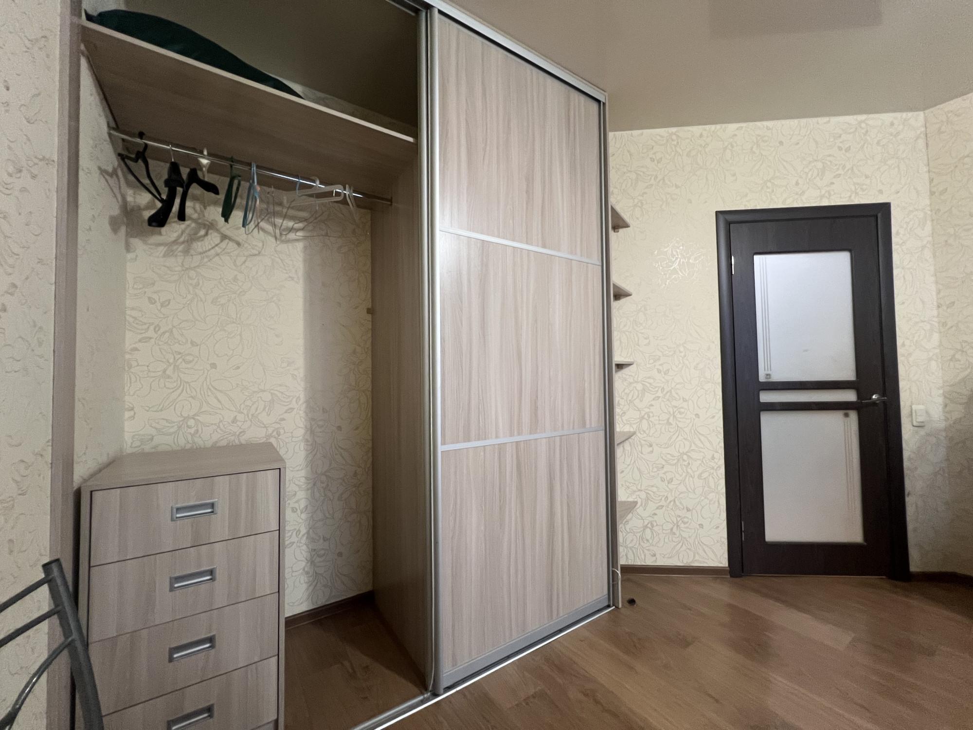 Сдать квартиру за 28 000 рублей на Преображенская ул., 82к1