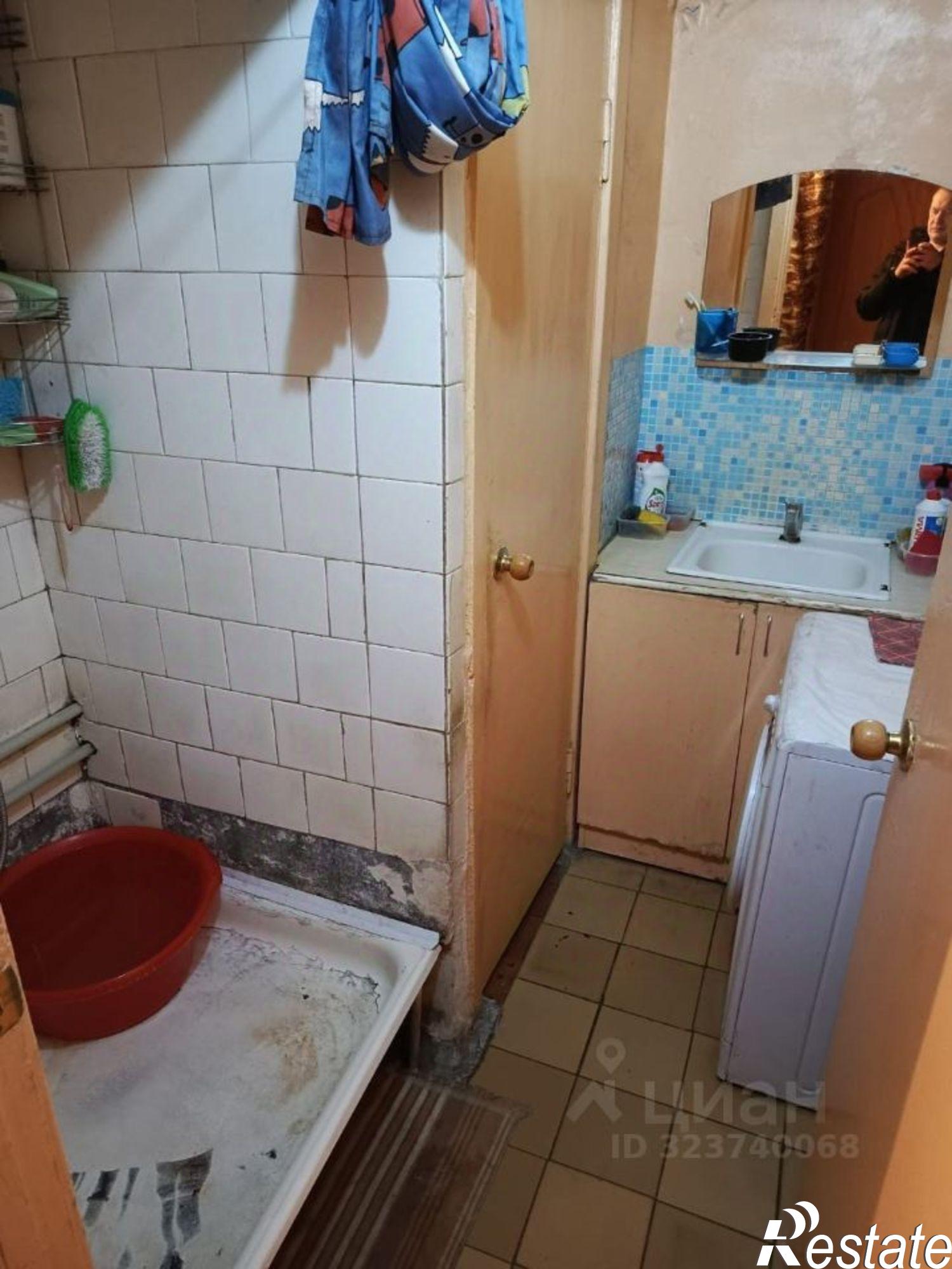 Купить комнату за 860 000 рублей на пр-кт Строителей, 11