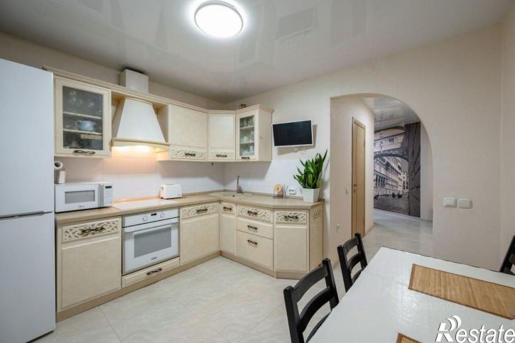 1-комн квартира улица Сурикова, 52,  д. 52