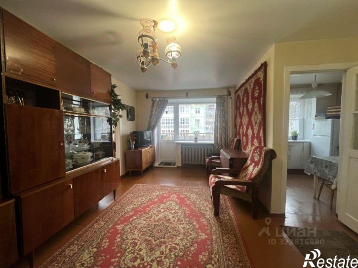 2-комн квартира ул Сурикова, 8,  д. 8