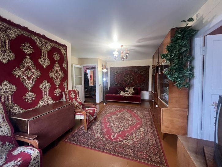 2-комн квартира Сурикова ул., 8