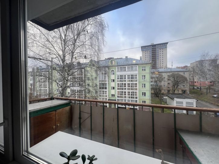 2-комн квартира Сурикова ул., 8