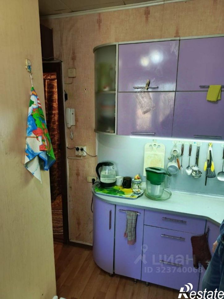 Комната пр-кт Строителей, 11,  д. 11