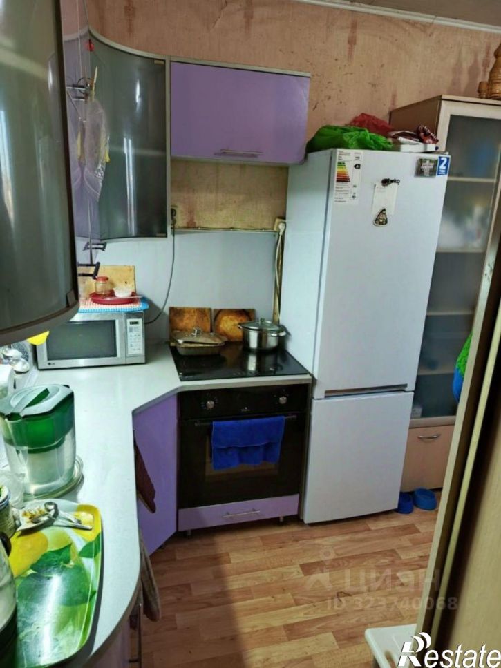 Комната пр-кт Строителей, 11,  д. 11