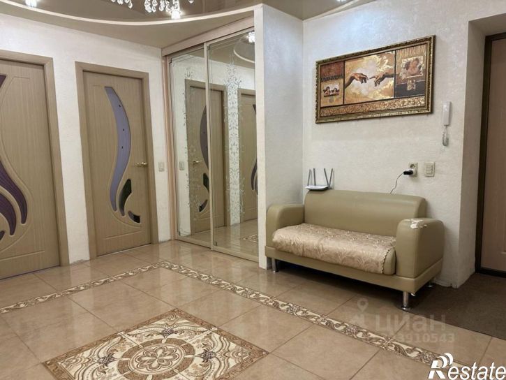 3-комн квартира Подгорная улица, 19,  д. 19