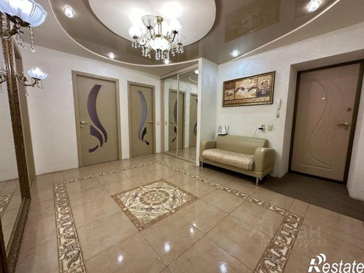 3-комн квартира Подгорная улица, 19,  д. 19