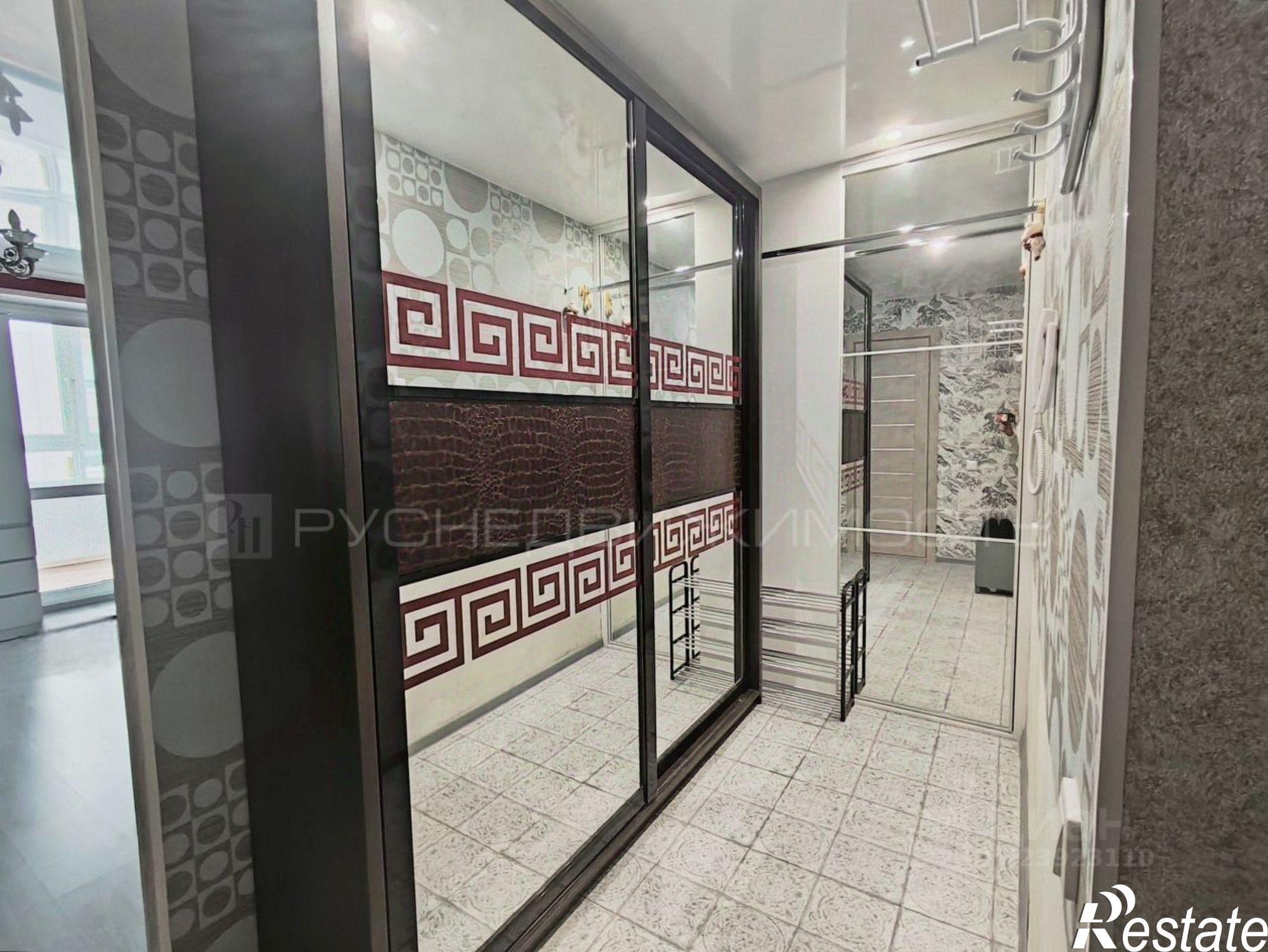 Купить квартиру за 5 200 000 рублей на улица Азина, 15