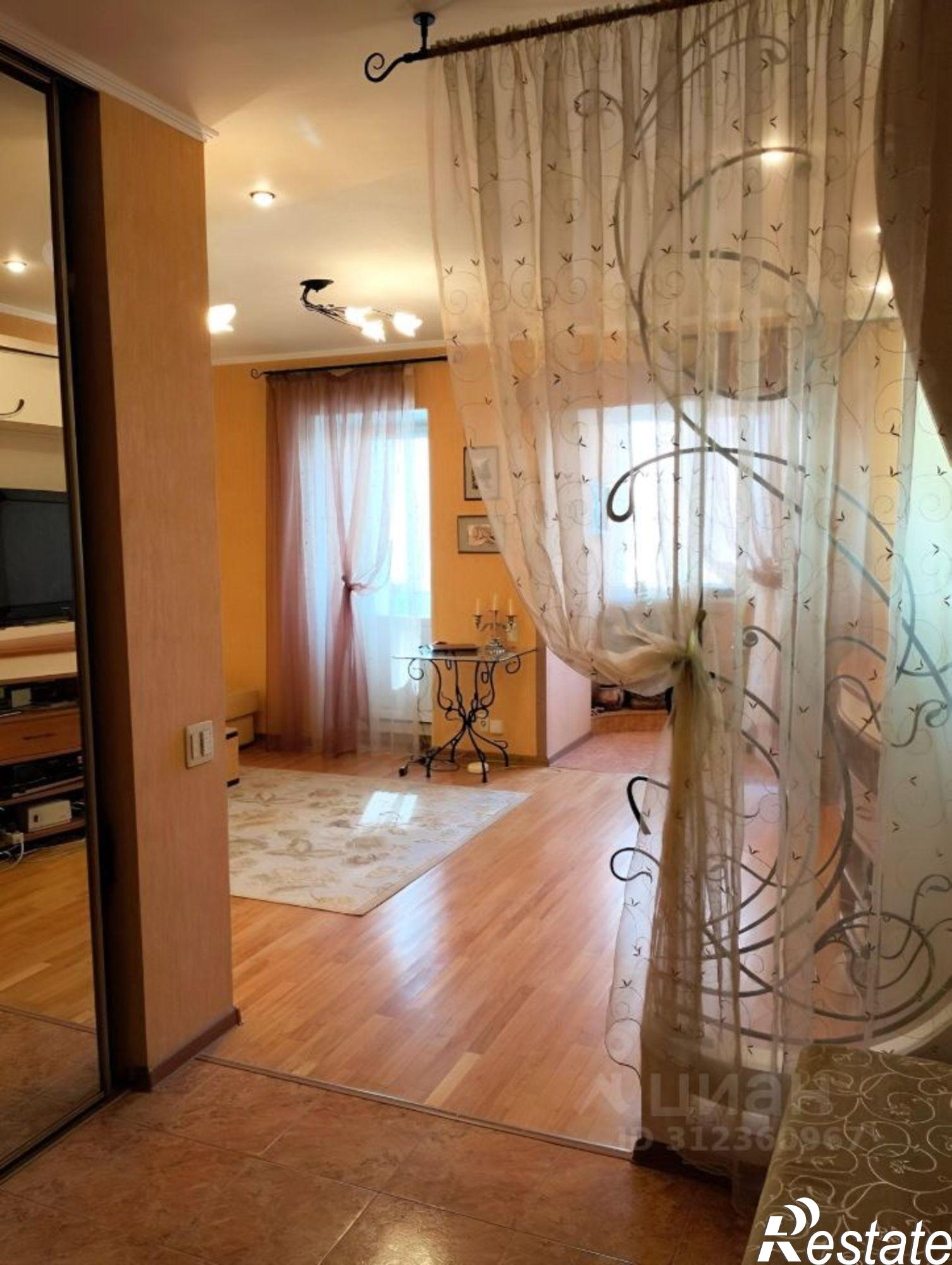 Купить квартиру за 14 500 000 рублей на Стальной пер, 7