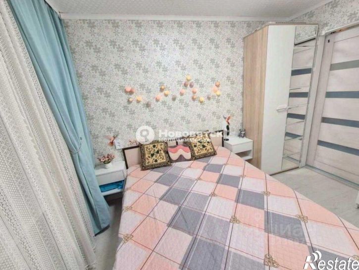 3-комн квартира ул Опарина, 11,  д. 11