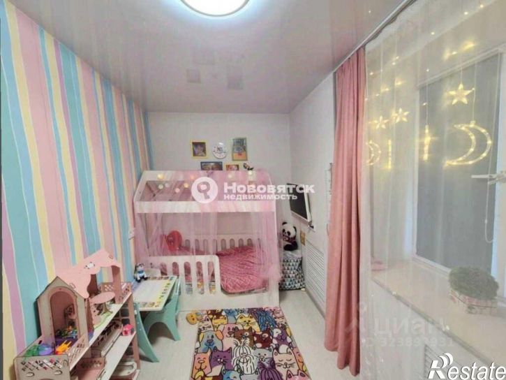 3-комн квартира ул Опарина, 11,  д. 11