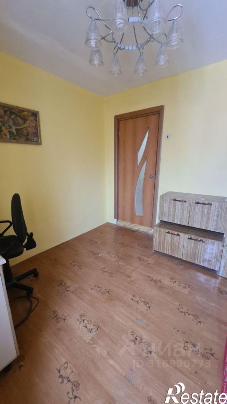 Комната Комсомольская улица, 25,  д. 25