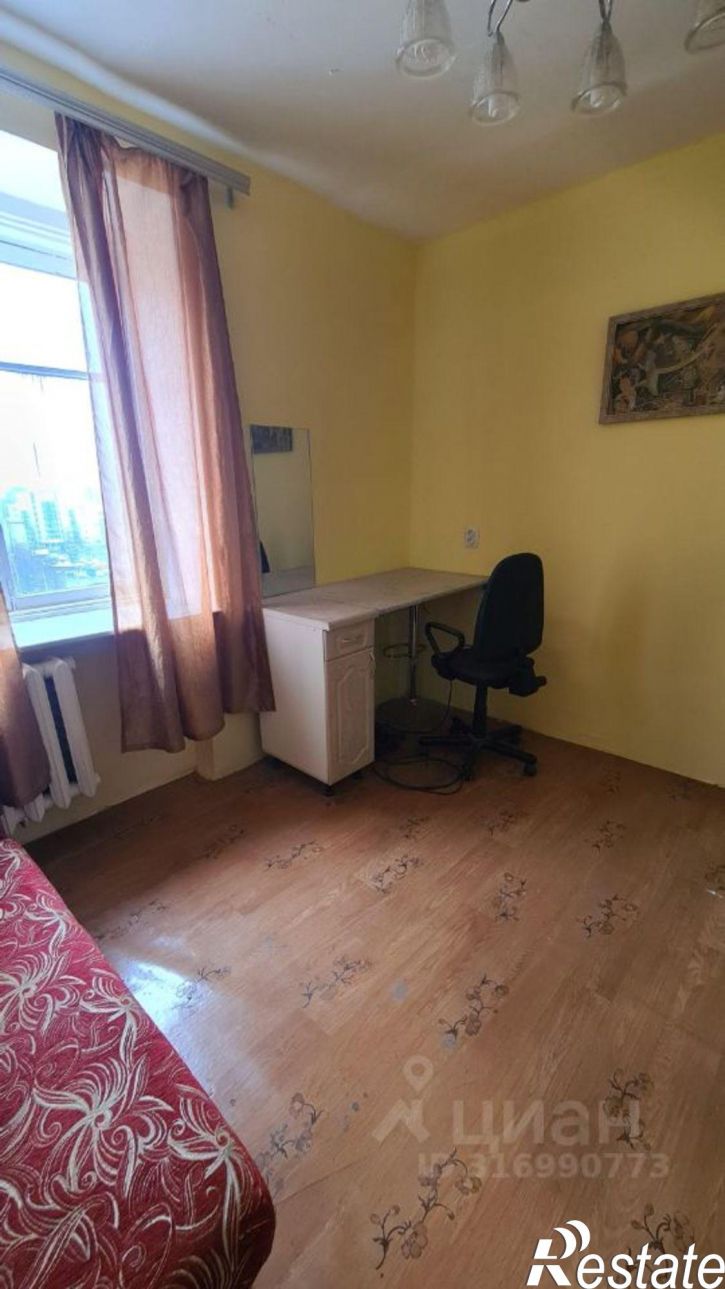 Комната Комсомольская улица, 25,  д. 25