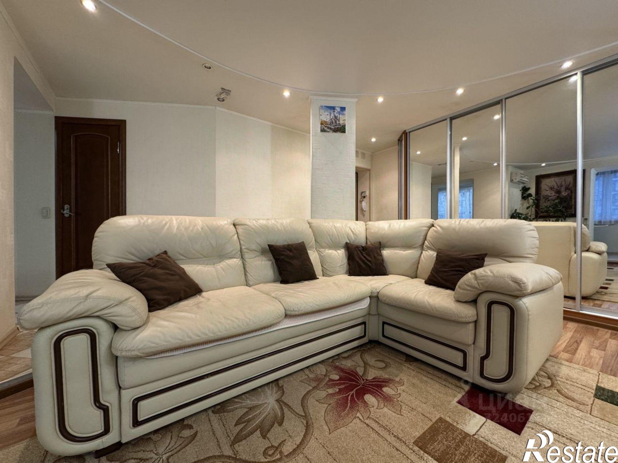 Купить квартиру за 9 970 000 рублей на улица Чернышевского, 45