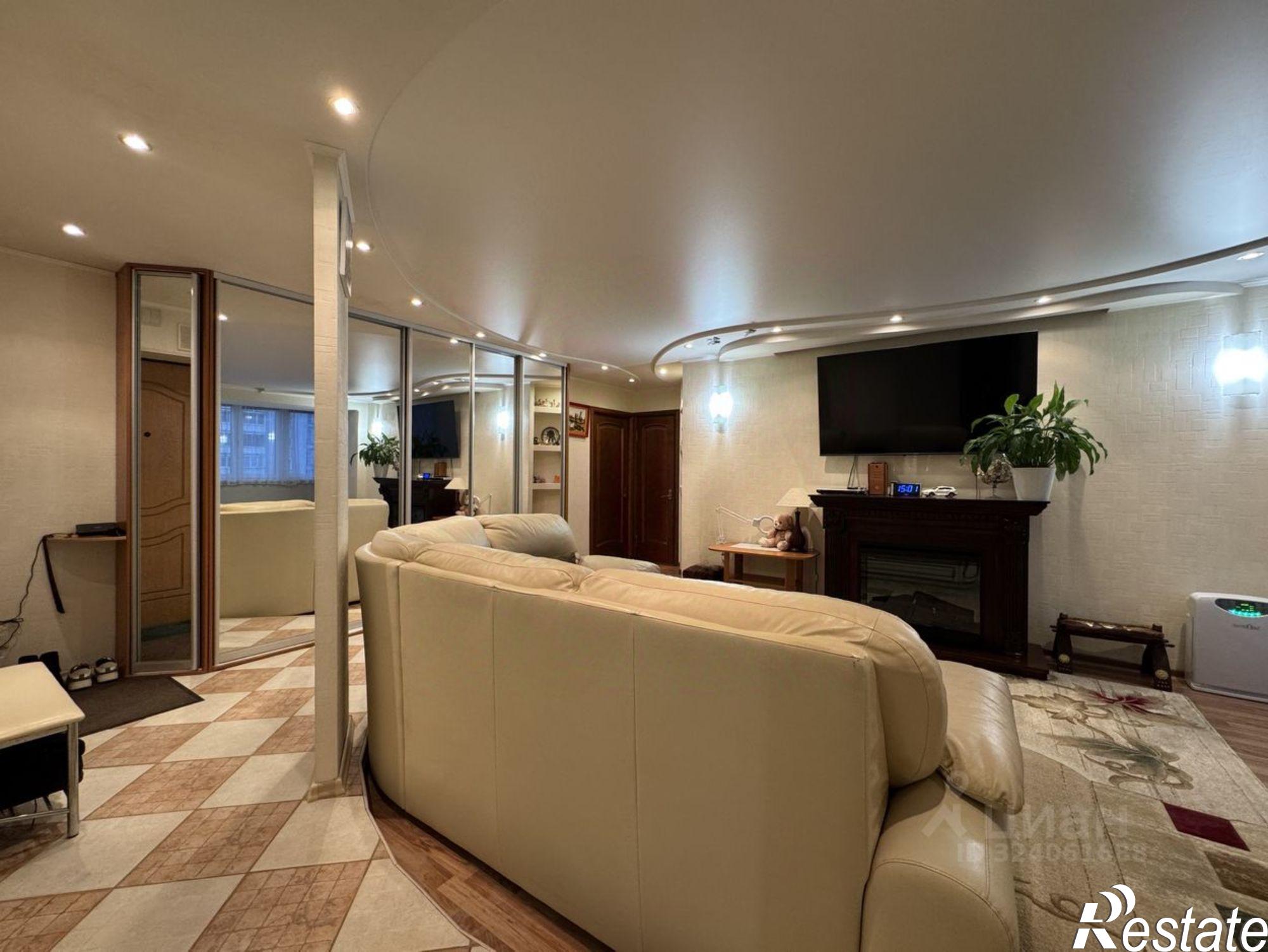 Купить квартиру за 9 970 000 рублей на улица Чернышевского, 45