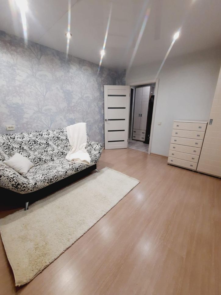 2-комн квартира Ленина ул., 188к4