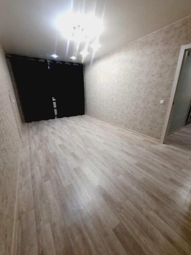 2-комн квартира Ленина ул., 188к4