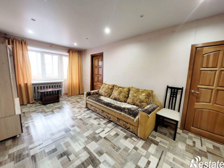 2-комн квартира улица Тренера Пушкарева, 4,  д. 4