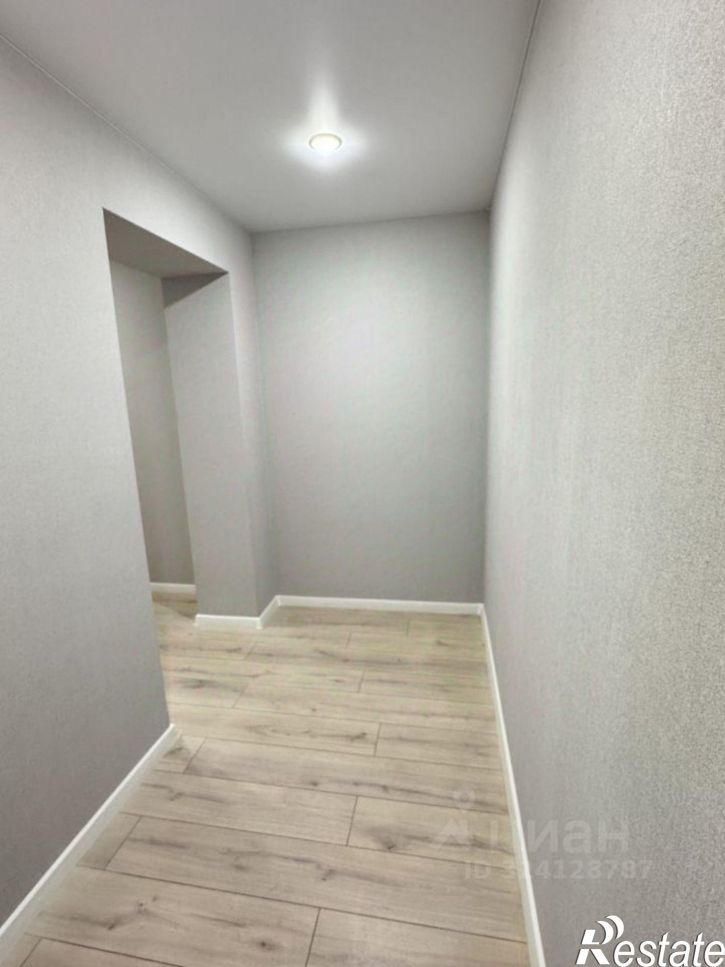 2-комн квартира улица Зеленина, 1,  д. 1