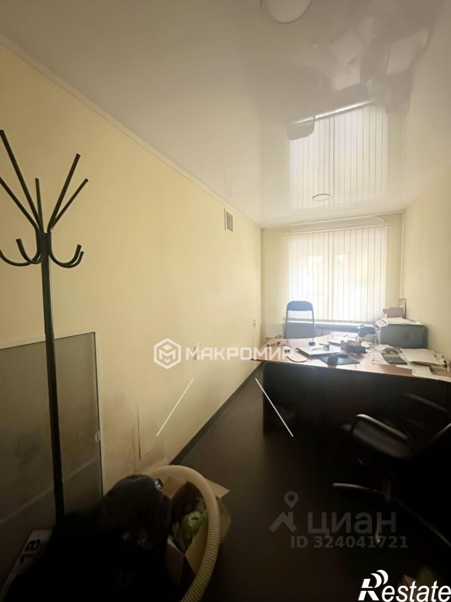 Купить офис, помещение под офис за 6 850 010 рублей на улица Сурикова, 7