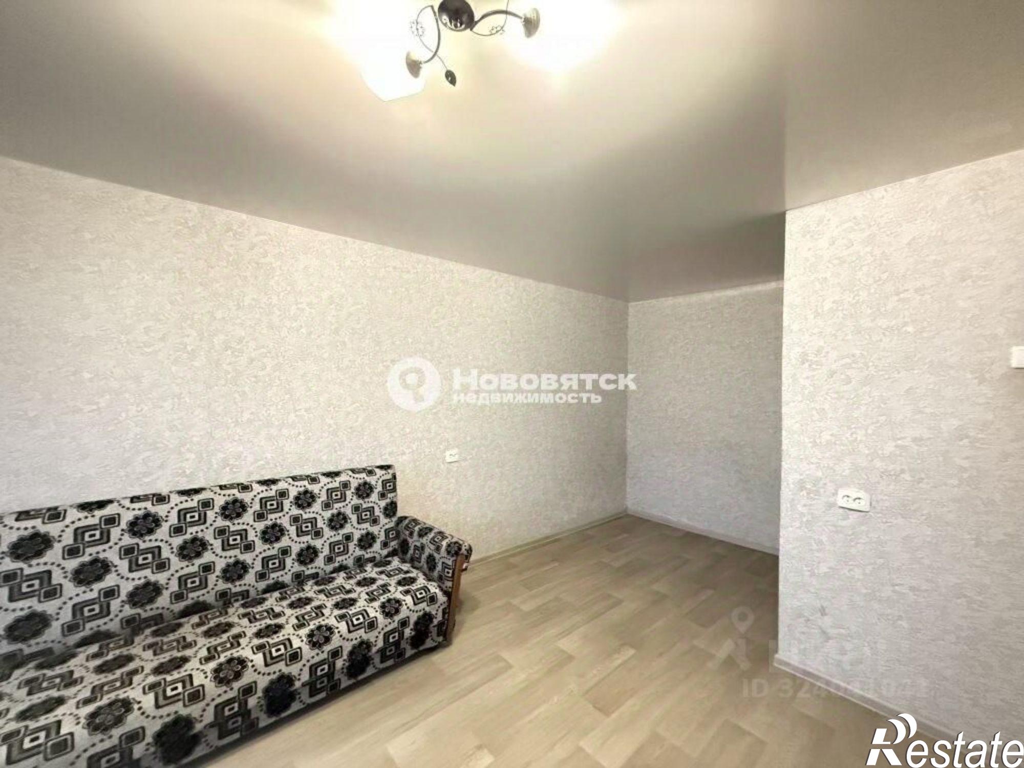 Купить квартиру за 2 550 000 рублей на Школьный пер, 3