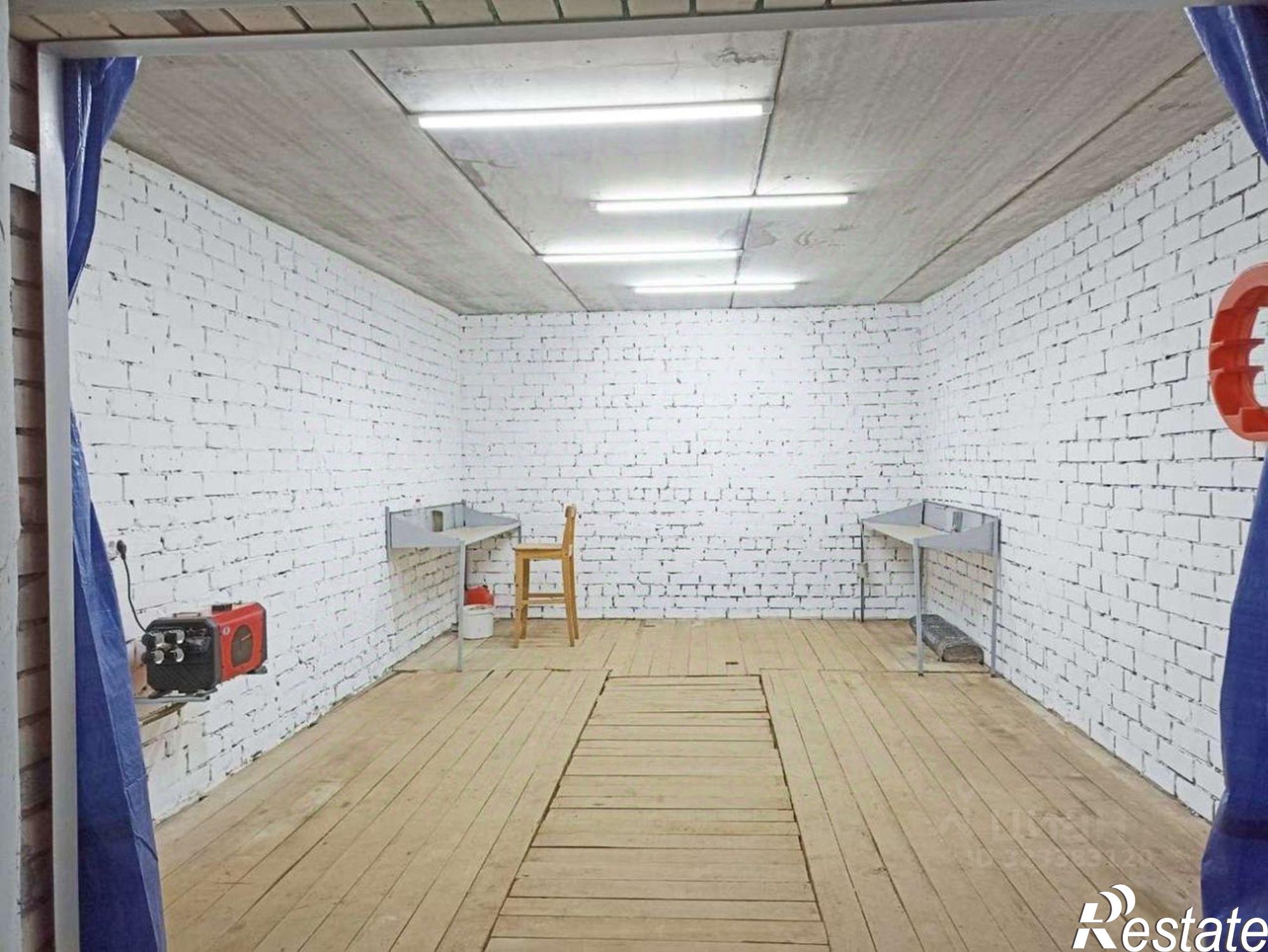 Купить гараж, место в паркинге за 1 710 540 рублей на Мельничная улица