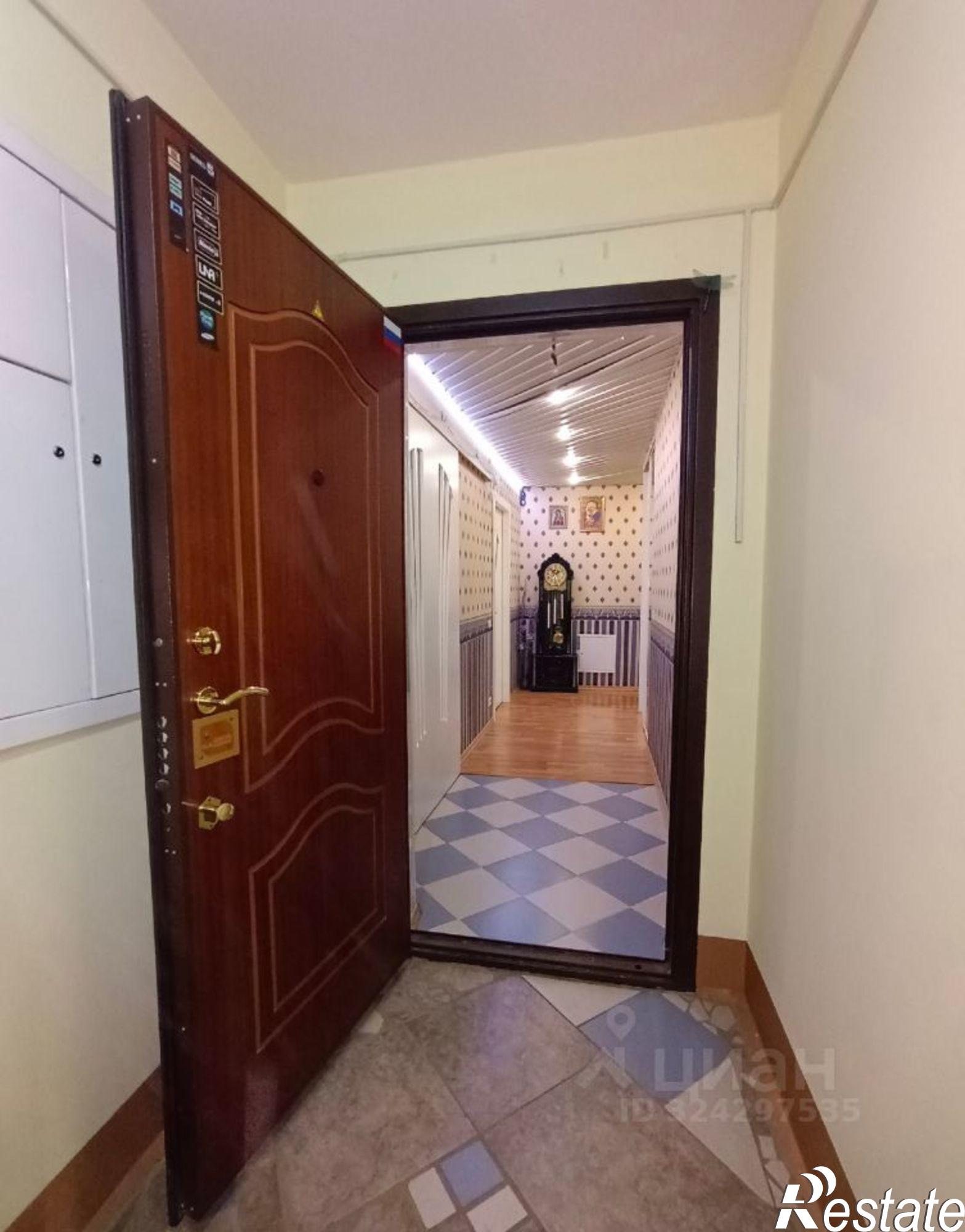 Купить квартиру за 11 250 000 рублей на Стахановская улица, 29