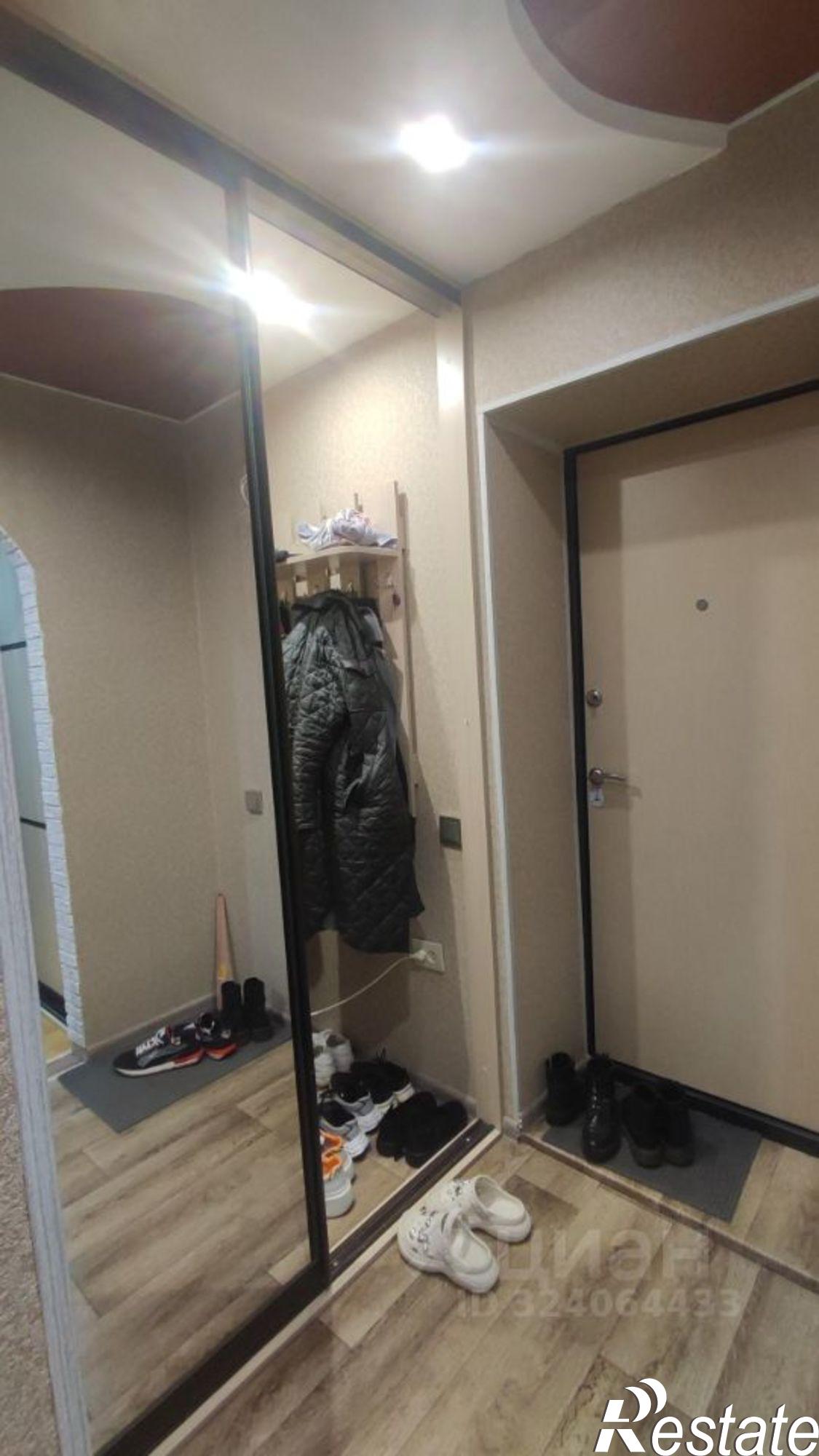 Купить квартиру за 3 500 000 рублей на ул Защитников Отечества, 151