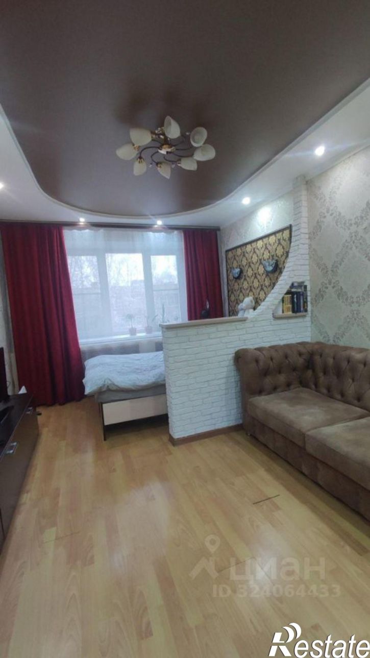 1-комн квартира ул Защитников Отечества, 151,  д. 151