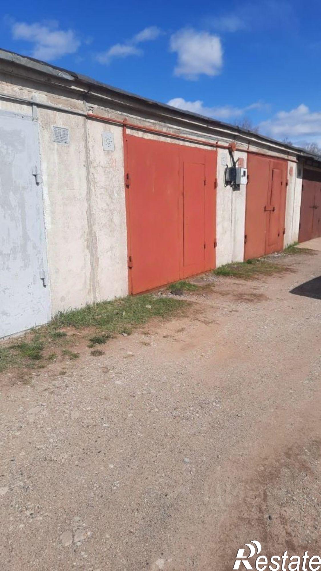 Купить гараж, место в паркинге за 1 183 820 рублей на Индустриальная улица, 5