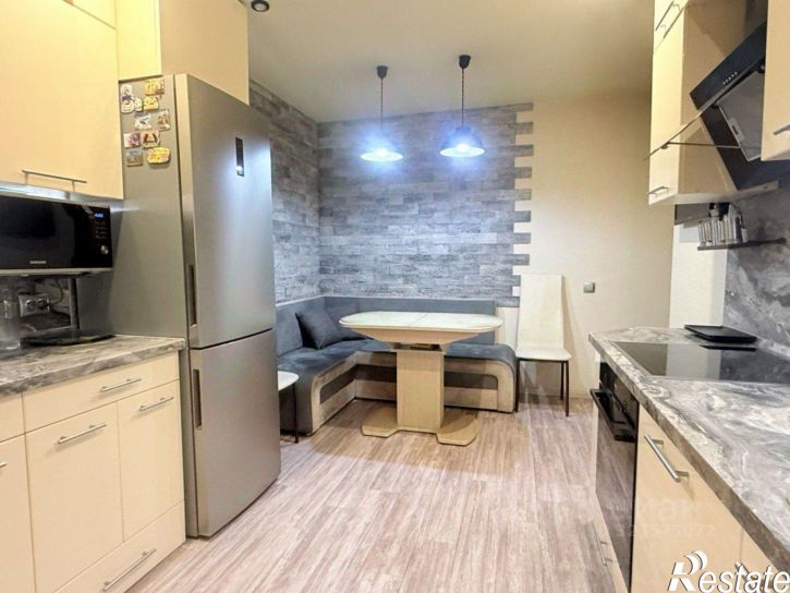 3-комн квартира Мостовицкая улица, 3,  д. 3