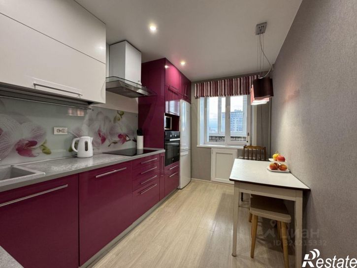 3-комн квартира улица Чапаева, 7,  д. 7