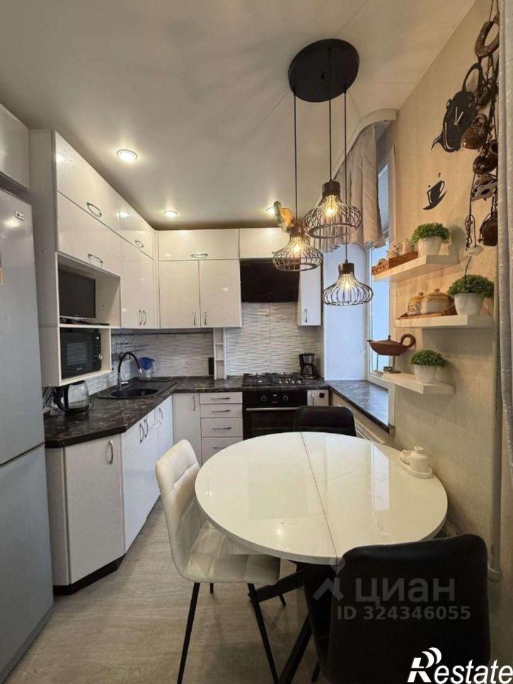 3-комн квартира улица Ленина, 1,  д. 1