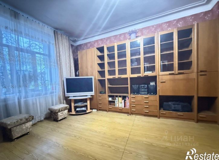 3-комн квартира улица Лепсе, 2,  д. 2