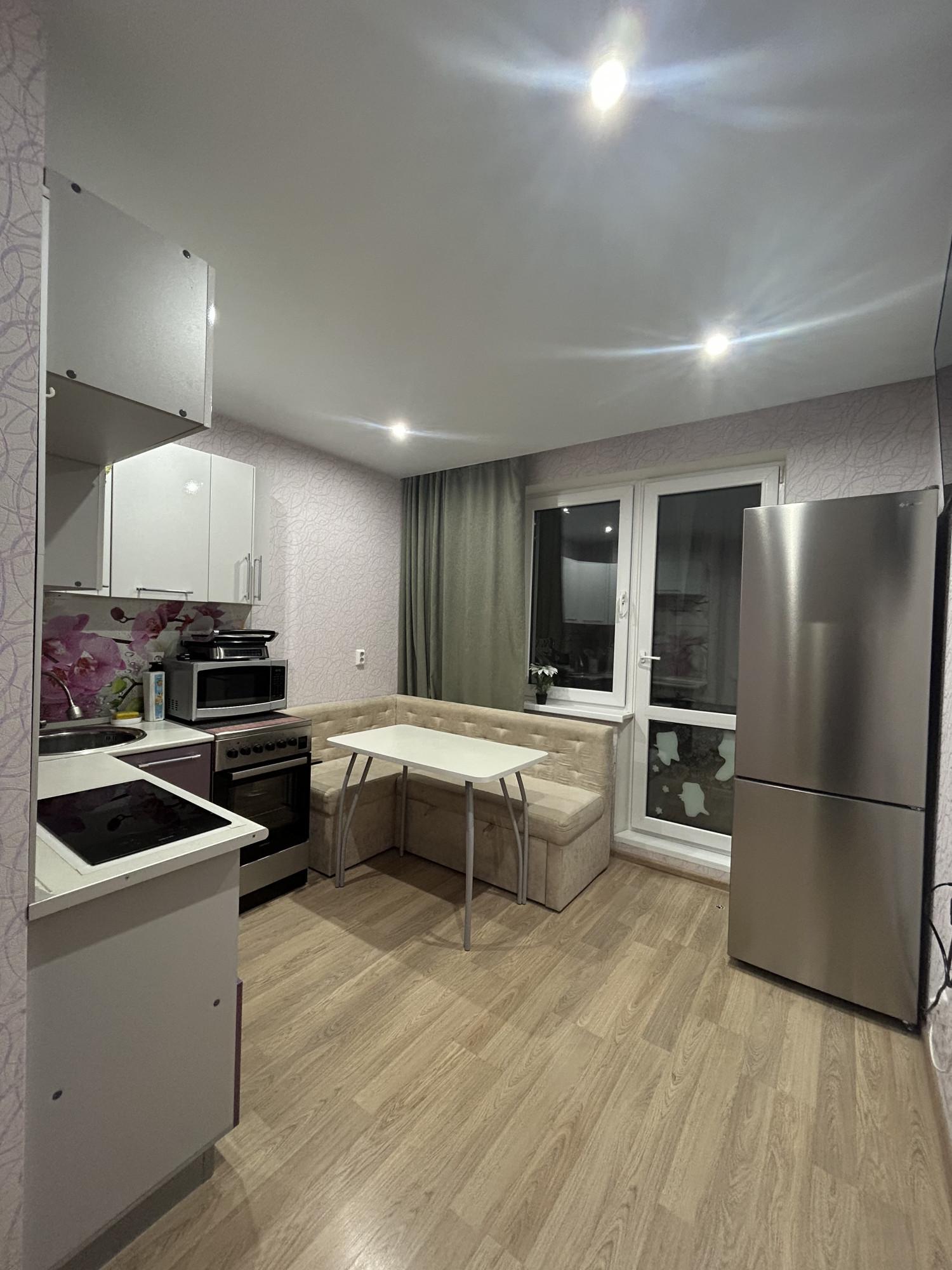 Купить квартиру за 4 200 000 рублей на Анжелия Михеева ул., 20