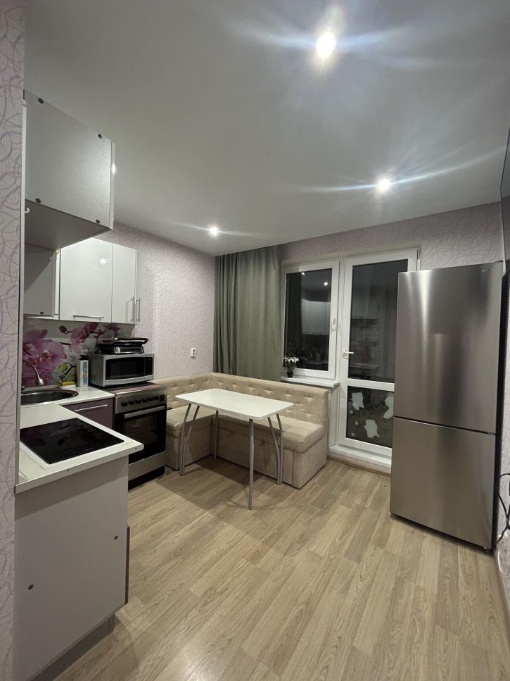 1-комн квартира Анжелия Михеева ул., 20