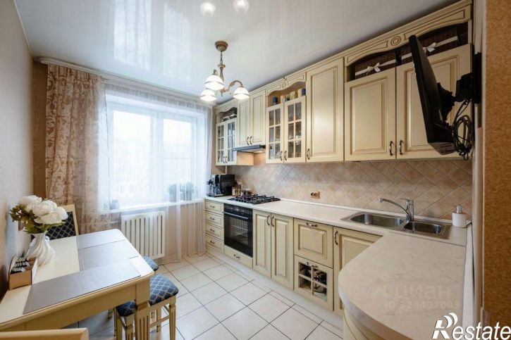 3-комн квартира улица Маршала И.С.Конева, 7 к1,  д. 7 к1