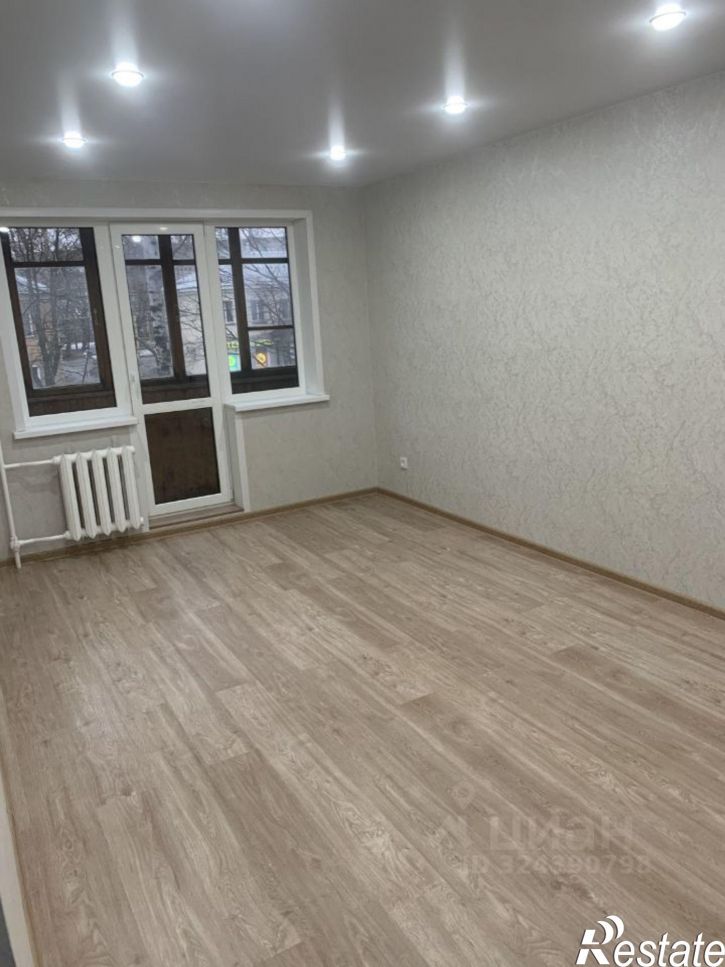 3-комн квартира улица Дзержинского, 14,  д. 14