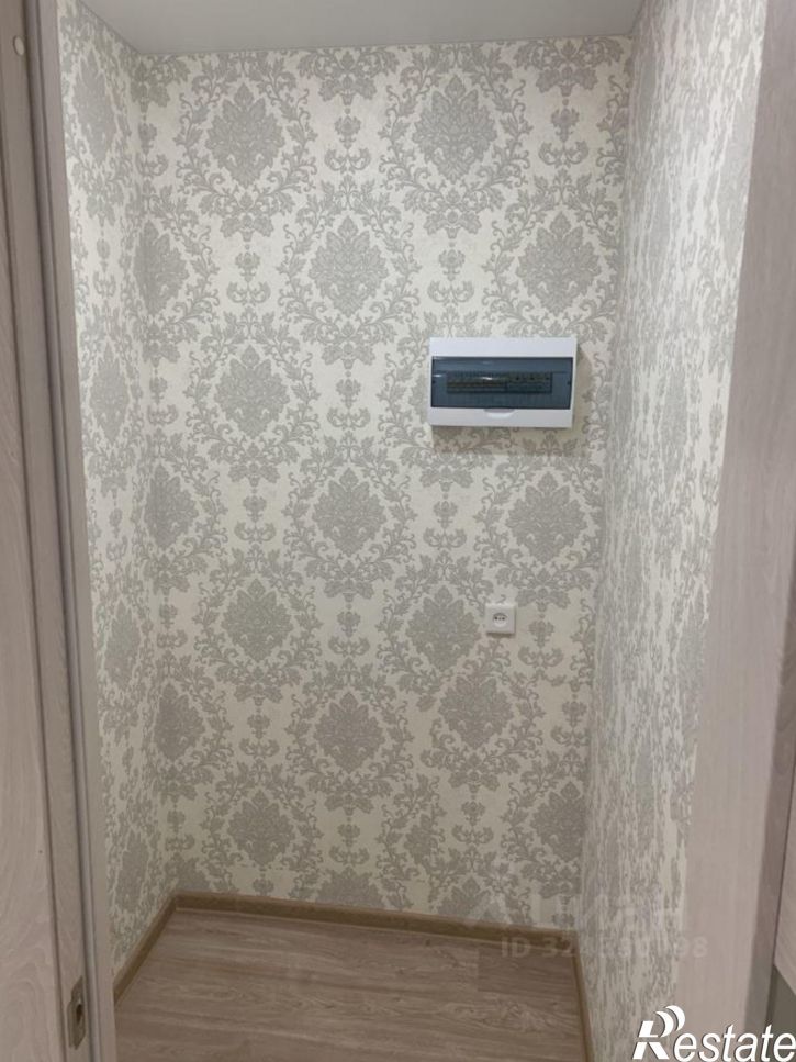 3-комн квартира улица Дзержинского, 14,  д. 14