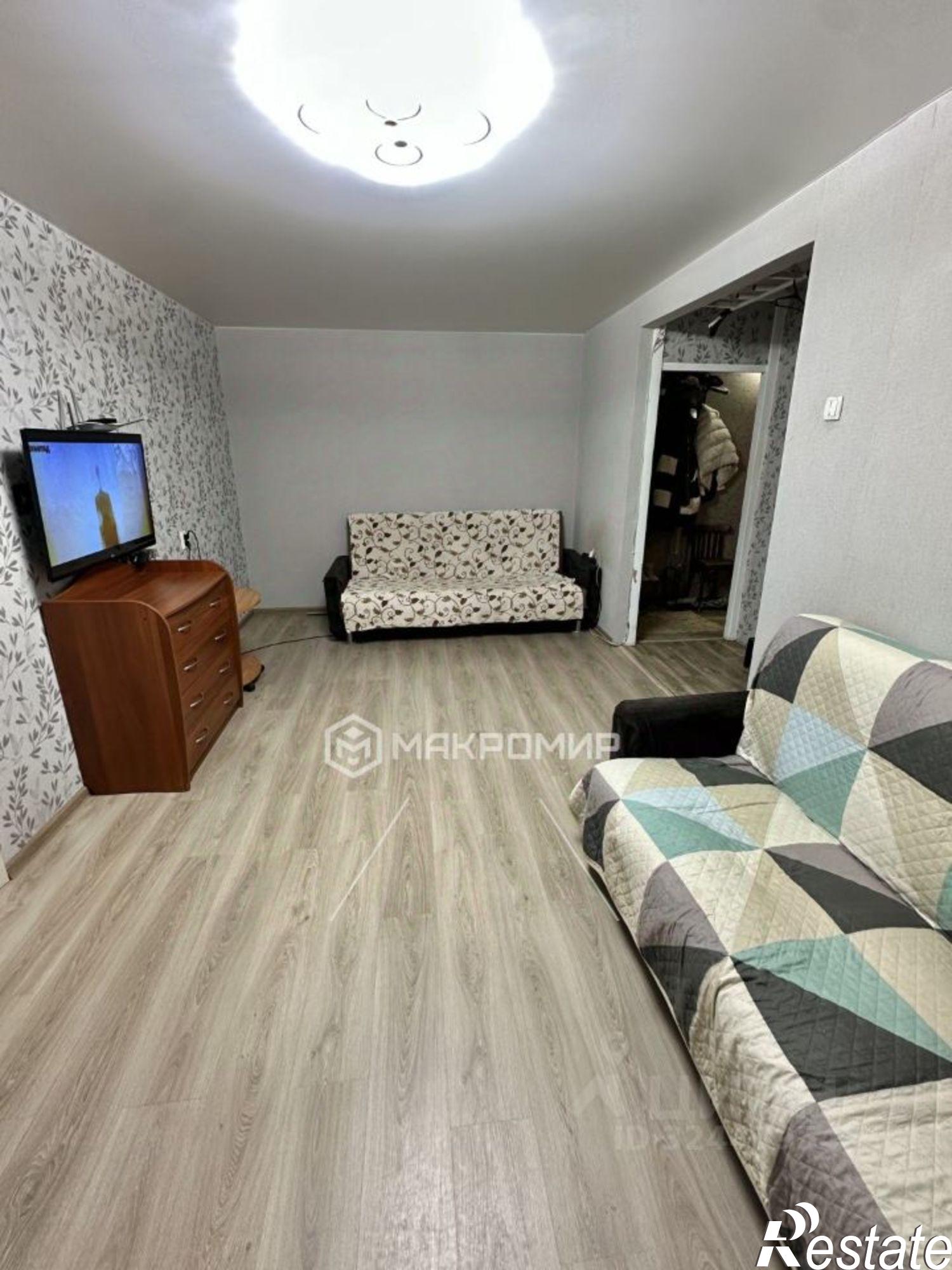 Купить квартиру за 4 390 000 рублей на улица Защитников Отечества, 150