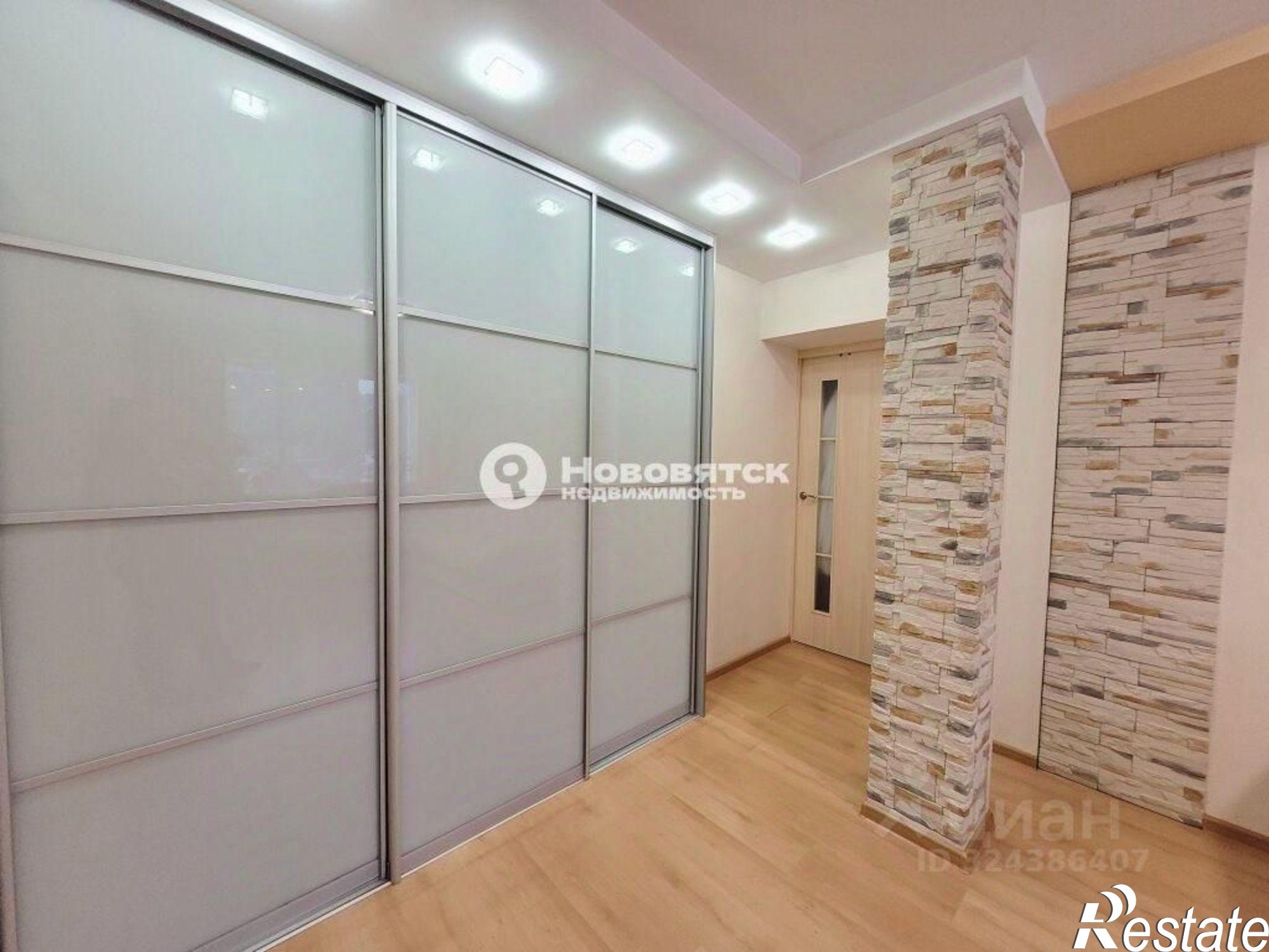 Купить квартиру за 9 990 000 рублей на улица Орджоникидзе, 2А