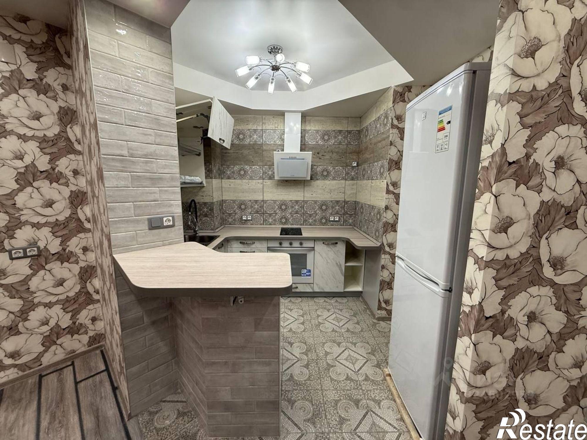 Купить квартиру за 10 400 000 рублей на улица Героя Рожнева, 4