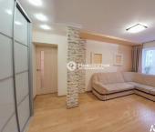 4-комн, 88кв м, этаж 2/5 улица Орджоникидзе, 2А