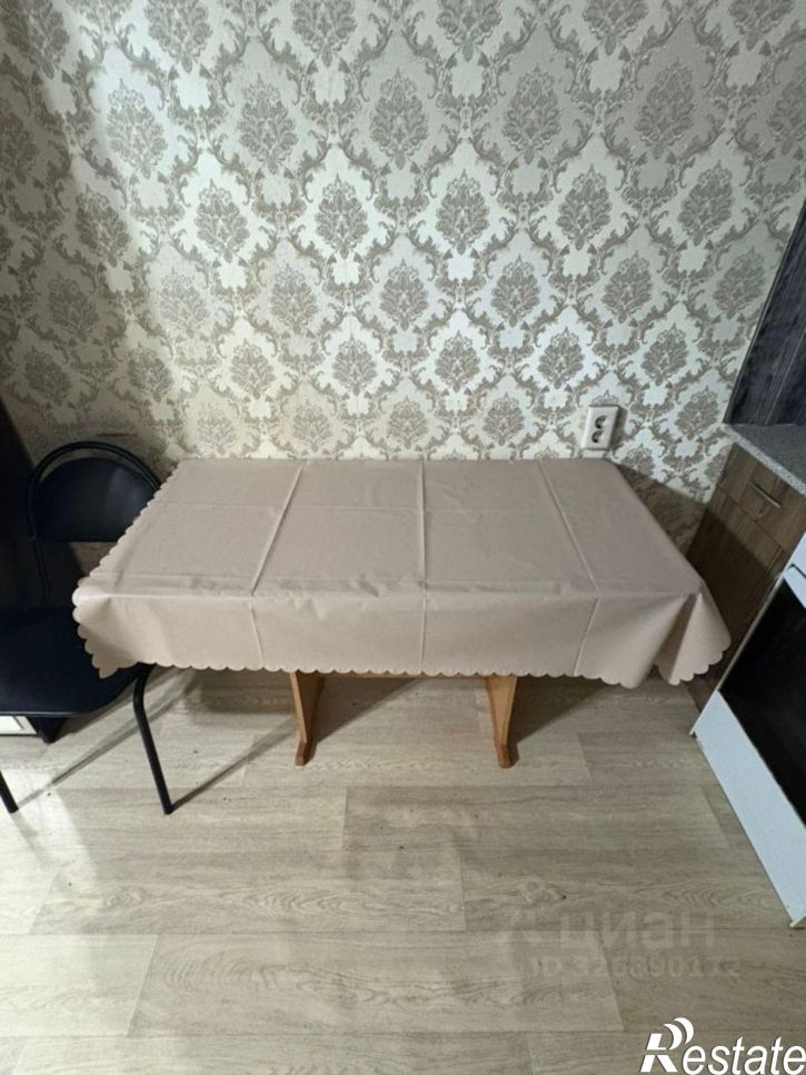 Комната ул Ивана Попова, 3,  д. 3